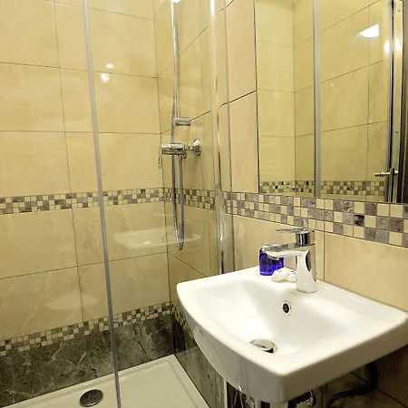 Funkcjonalny Victus Idealny Dla Rodzin By Renters Apartamento