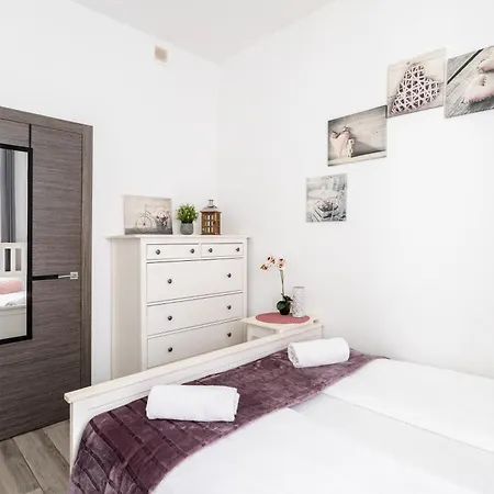 Victus Apartamenty, Riviera アパート *